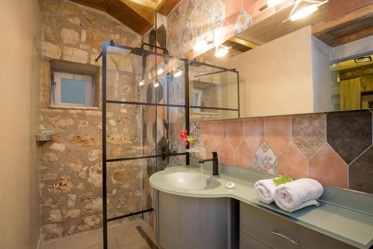 Stone Suites At Lefkada'S Old Port 외부 사진