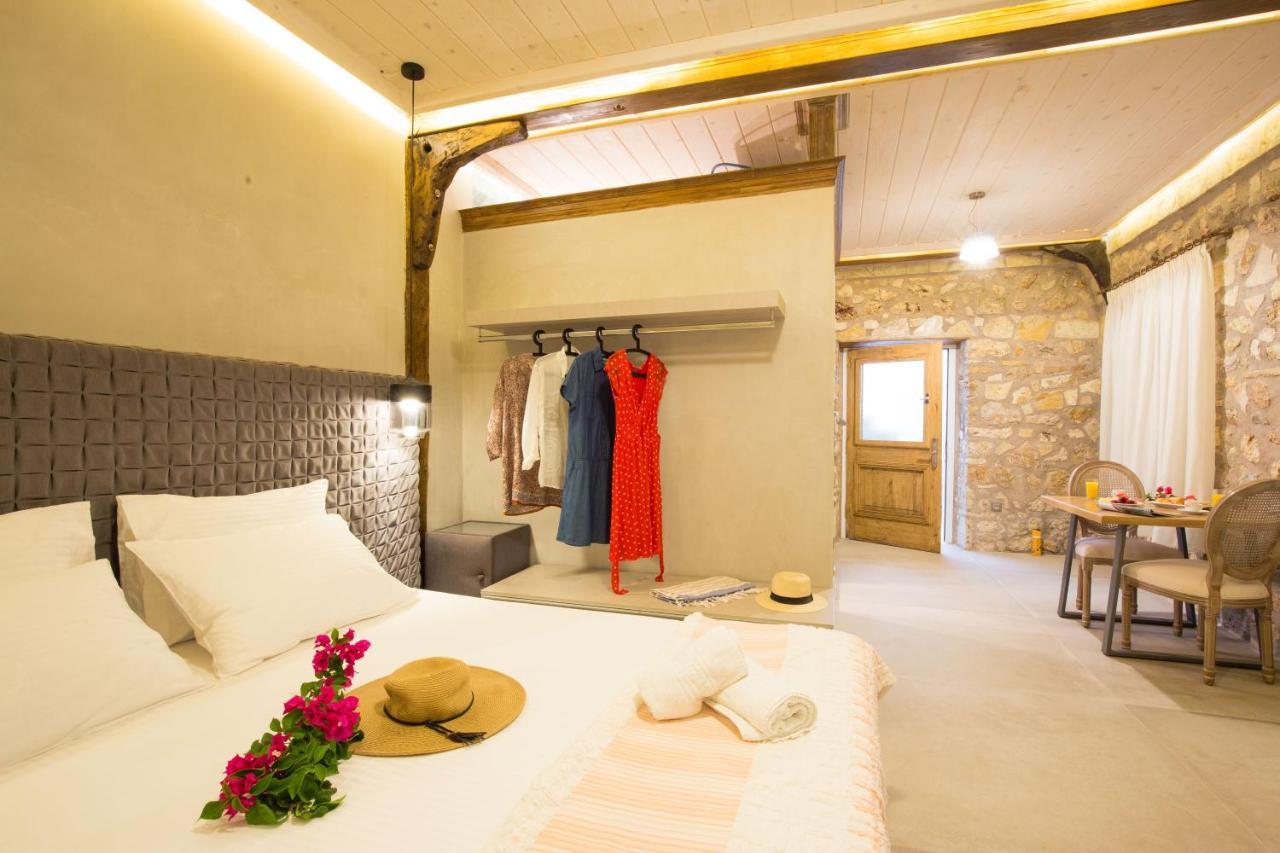 Stone Suites At Lefkada'S Old Port 외부 사진